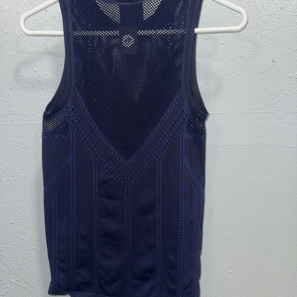Athleta Blue Fitted Sleeveless Tank Top - Picture 3 of 4